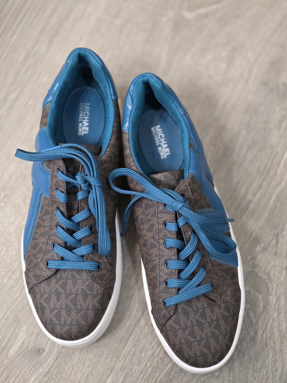 Michael Kors Men’s Brown Logo Sneaker with Blue Accents - Picture 3 of 9